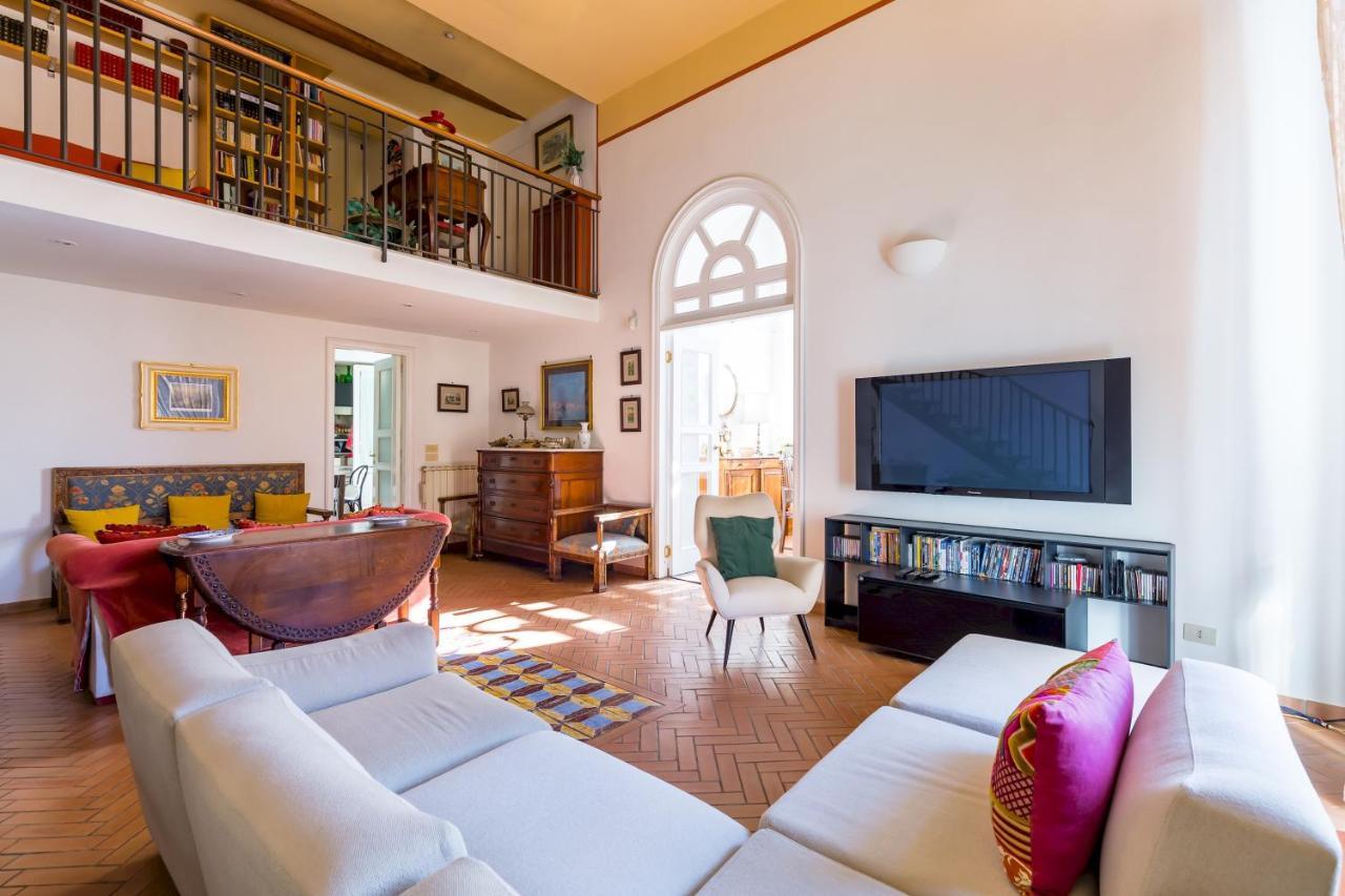 Residenza Capano Charming House By Napoliapartments 外观 照片